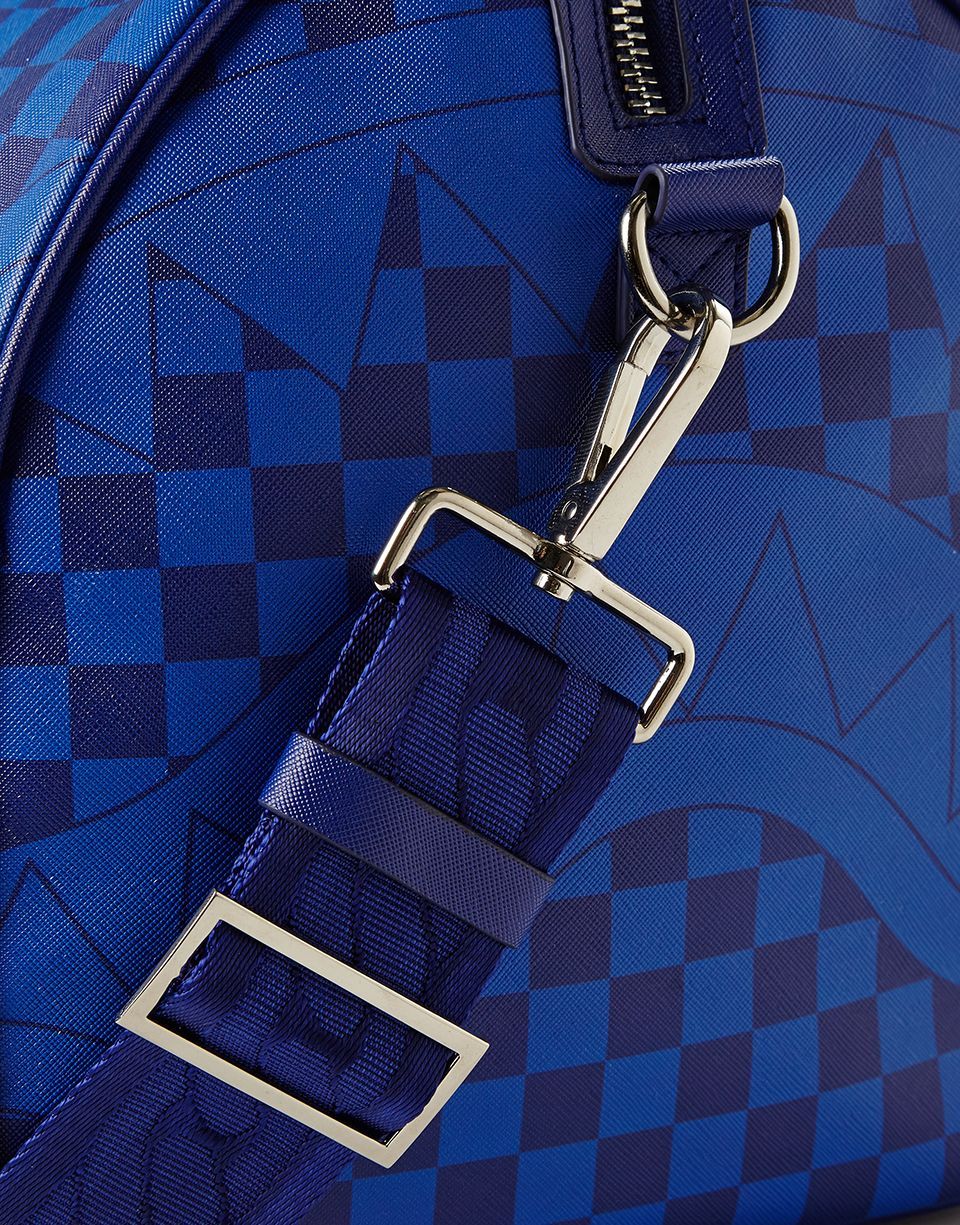 SHARK UNIVERSE DUFFLE