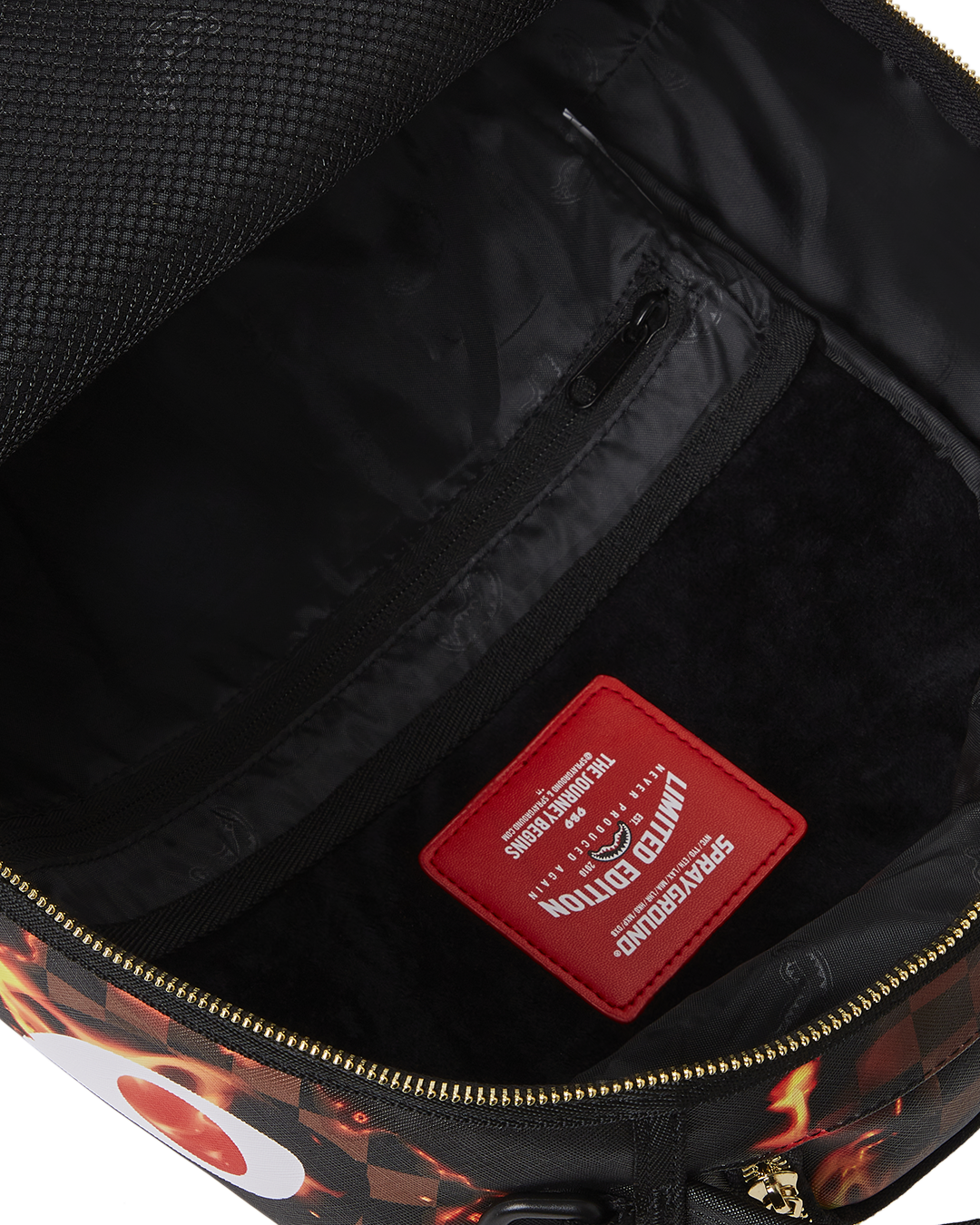 SHARKS IN PARIS UNSTOPPABLE BACKPACK (DLXV)