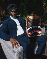 HENNY AIR TO THE THRONE BACKPACK (DLXV)