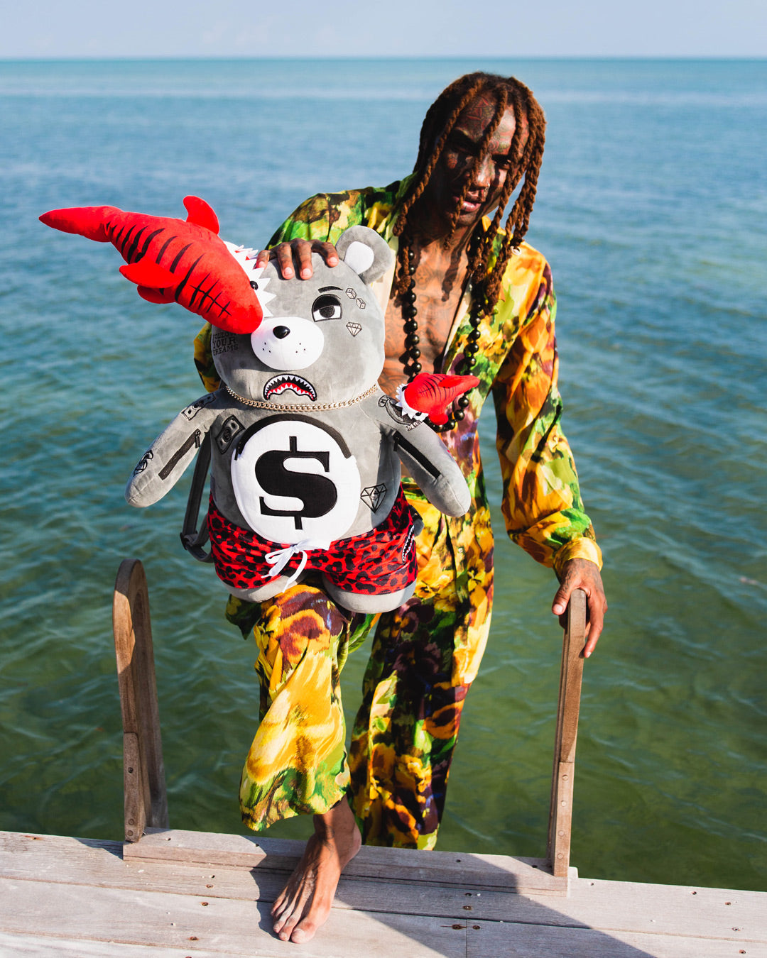 SHARK FRIENDS MONEYBEAR TEDDYBEAR BACKPACK