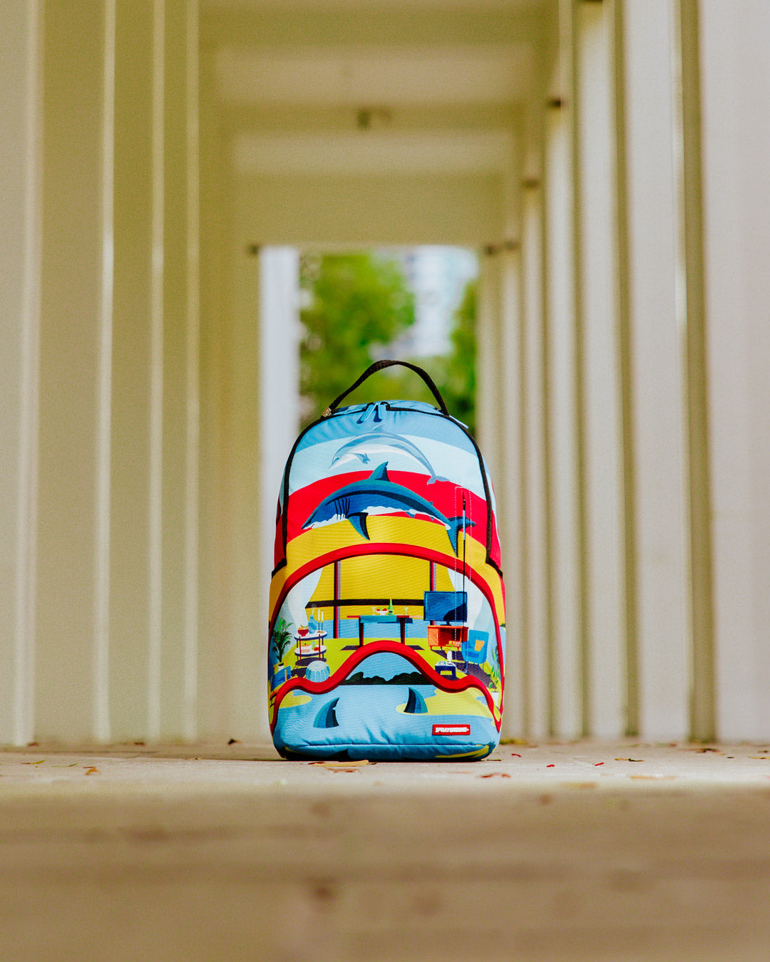 REALTOR SHARK DLXSR BACKPACK