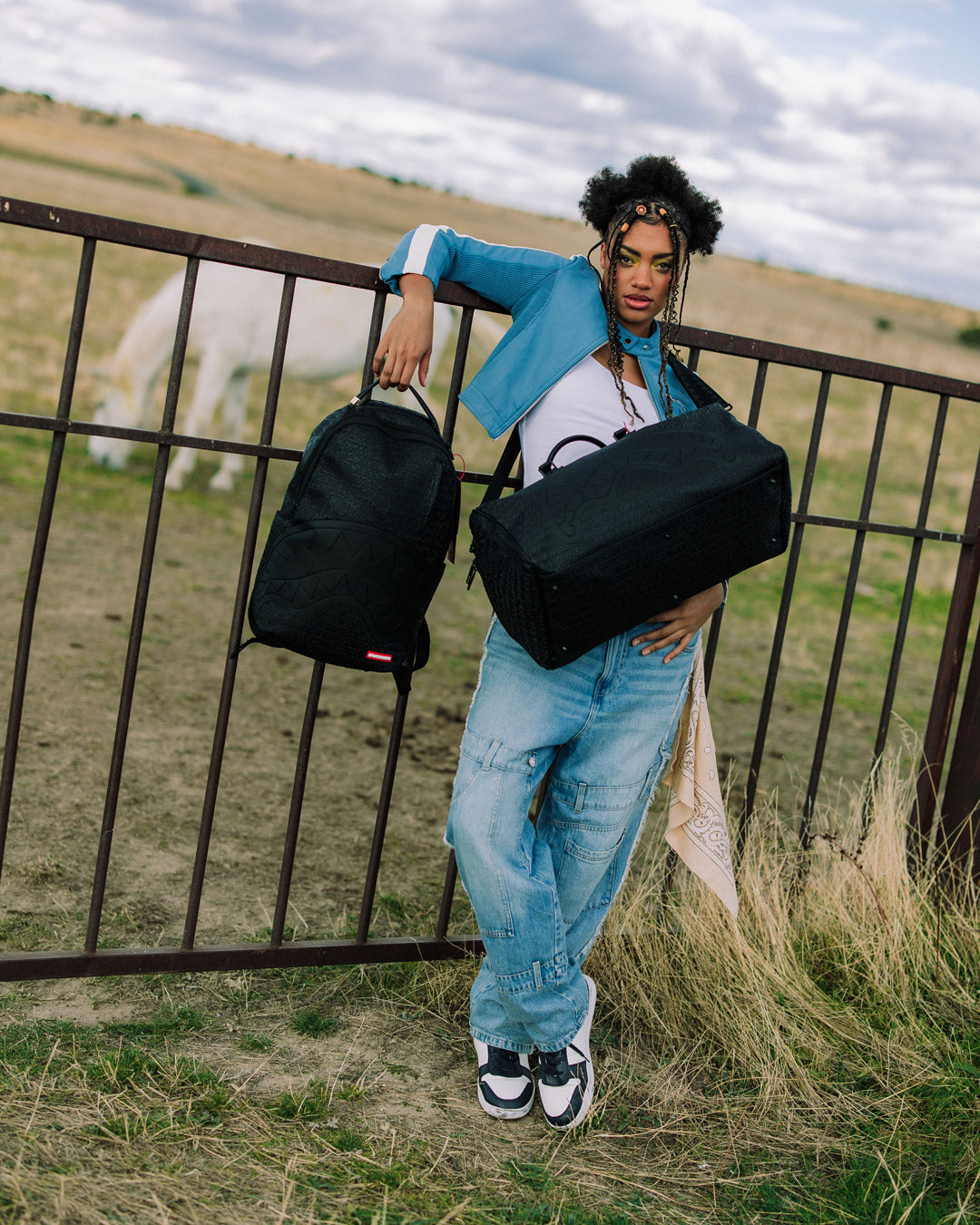 HYPERDIMENSIONAL BACKPACK