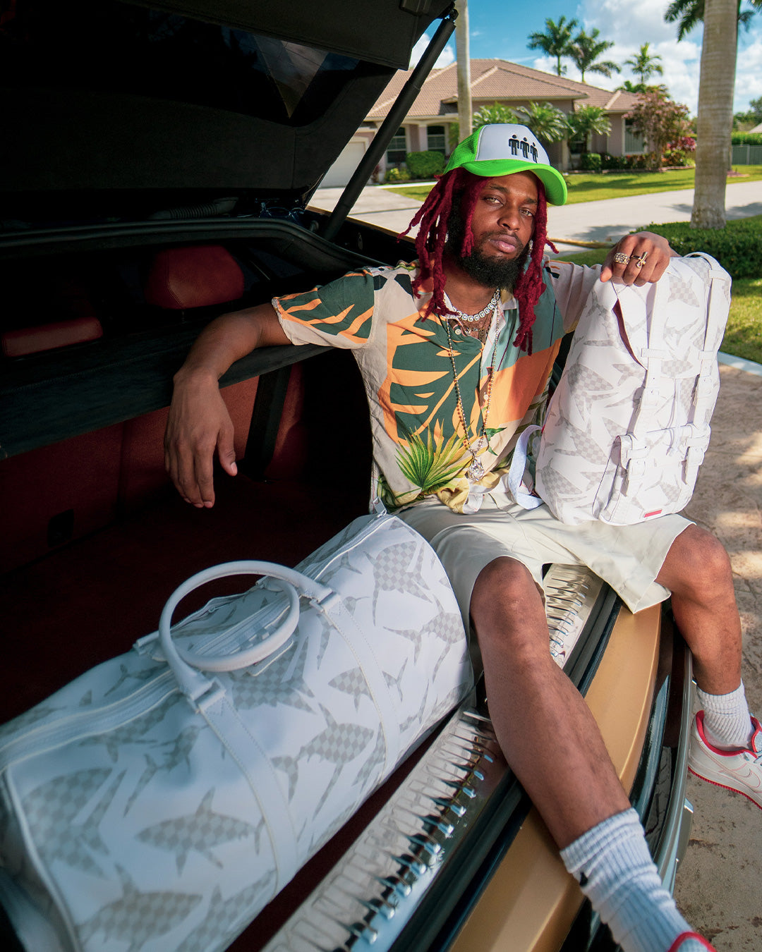 SHARK CHECK (WHITE) DUFFLE