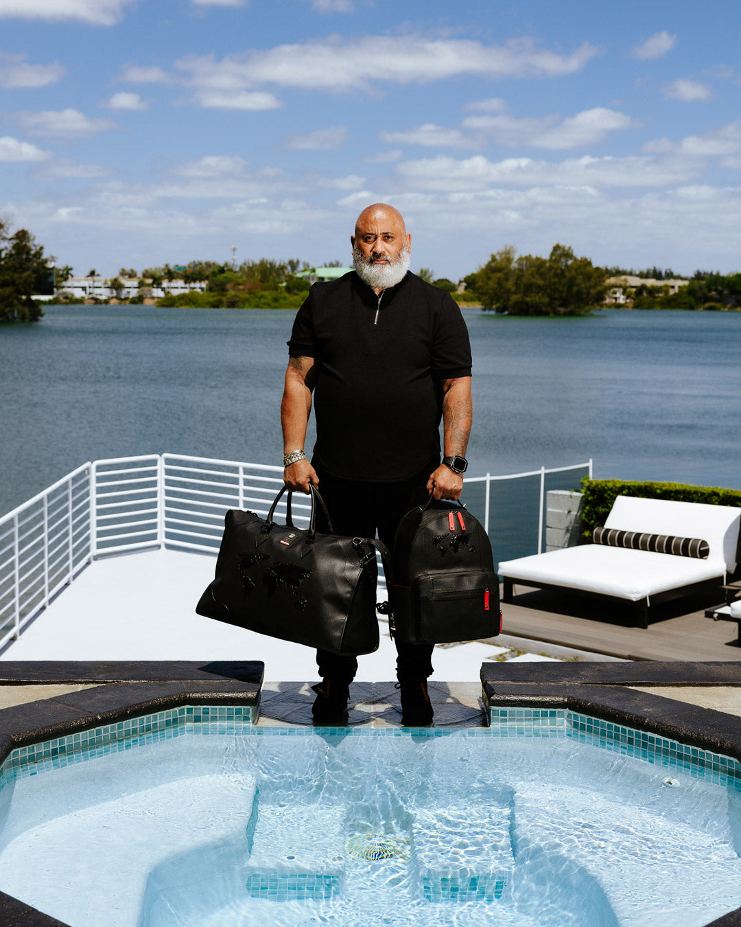 JAMES FIRST CLASS GLOBAL TAKEOFF PYRAMID DUFFLE