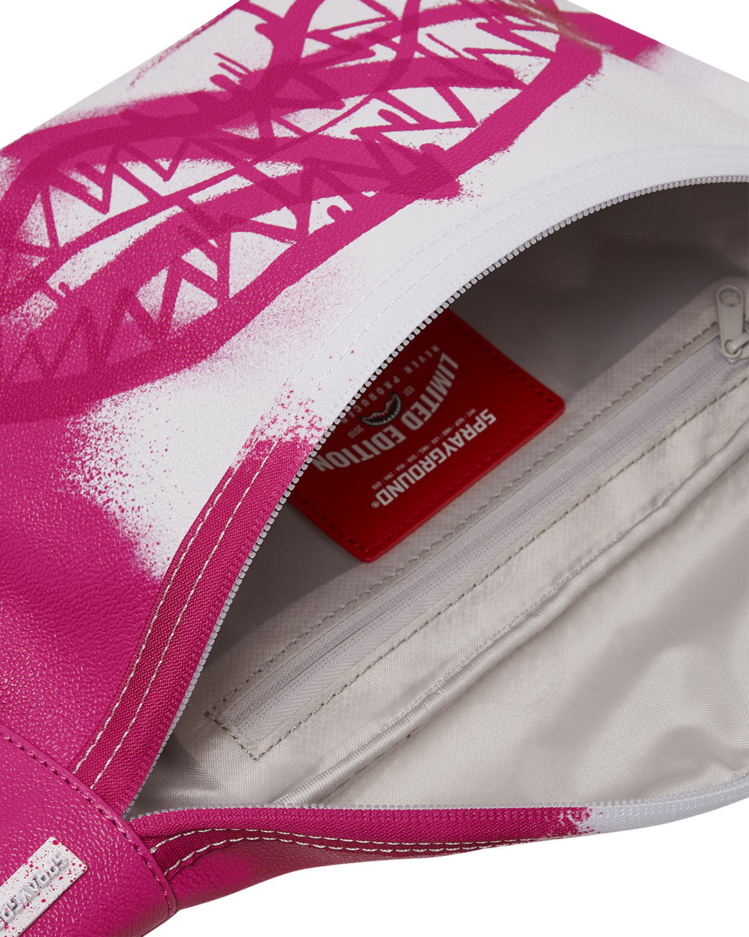 DESIGN STORM SAVVY CROSSBODY